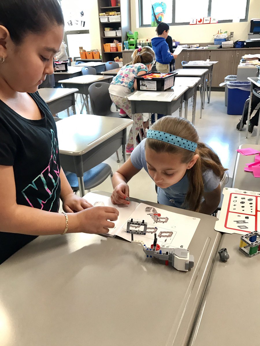 Talawanda students working on Lego Robotics.